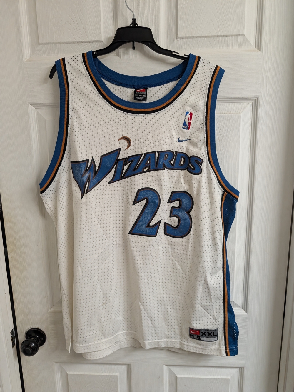 Vintage Nike Team Washington Wizards Michael Jordan 23 Jersey. White,Size XXL